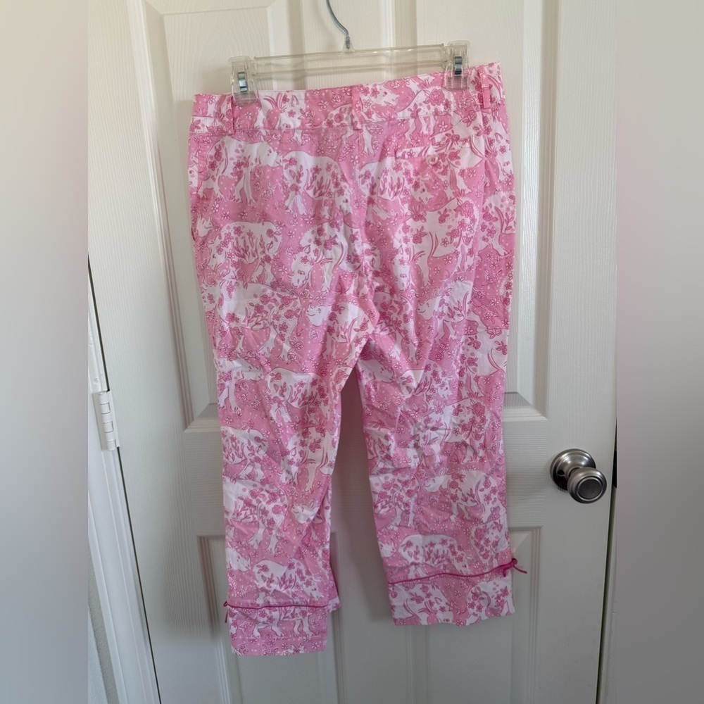 Lilly Pulitzer Pink Rhino Capri Pants Size 8 - Picture 3 of 4